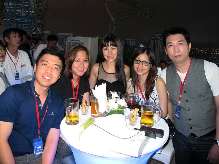 163042_10150160423325278_760560277_8311513_4877894_n