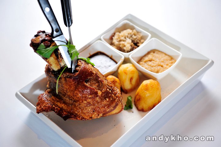 165756_163648847014924_123911204322022_299580_7328194_n