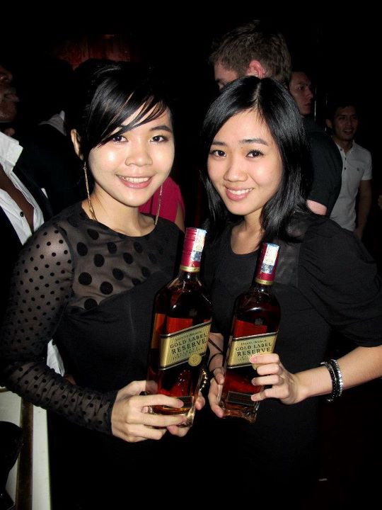 298939_297022820327074_118721654823859_1106214_1163696096_n