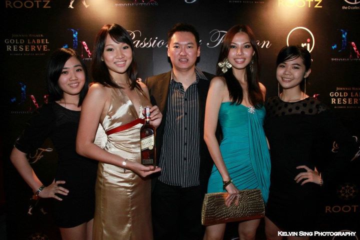 313514_295871463775543_118721654823859_1102375_331084219_n