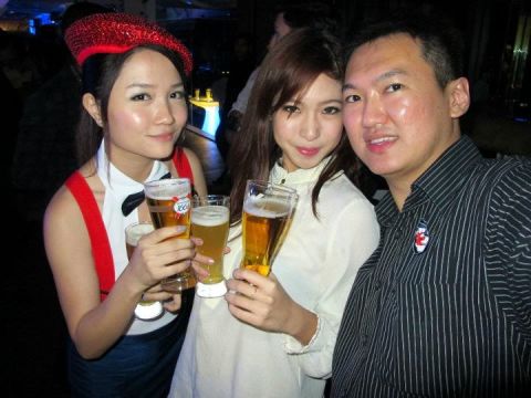 396387_329107300451959_118721654823859_1193687_1298819366_n