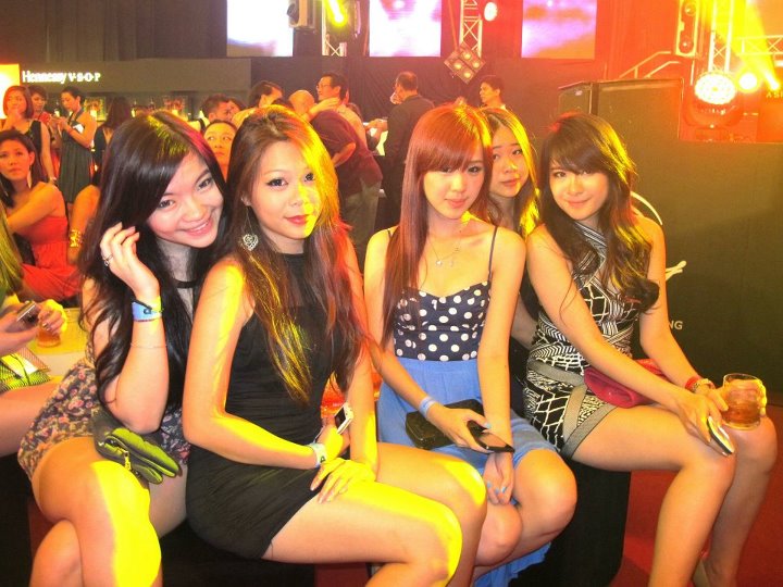 250718_397519066961233_252392590_n