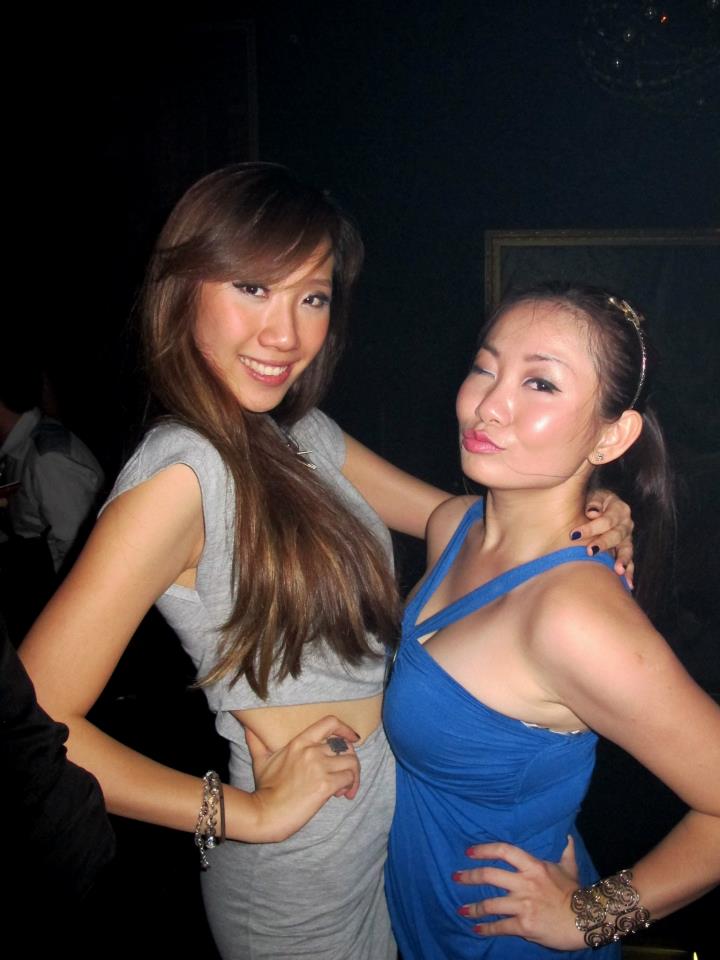 557463_422571871122619_790206805_n