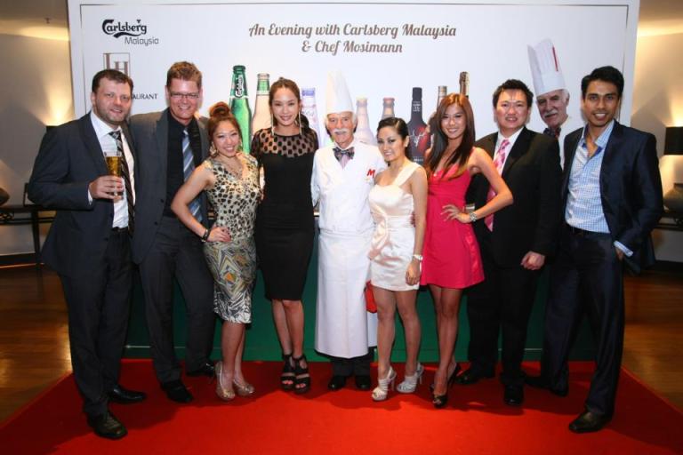 Group pic to end the night