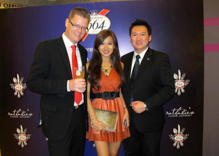 Carlsberg MD Soren Ravn, Miss World Malaysia 2012 and MHB blogger Lee Yvonne with me