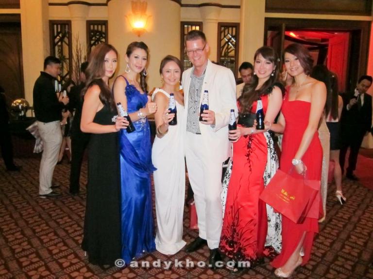 68612_462089477170858_2018940806_n