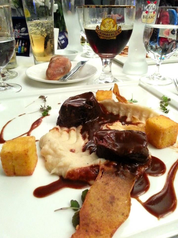 Roasted Venison Tenderloin on top a Celeriac Puree sauce with chocolate flavours, hazelnut tuile and thyme polenta paired with Grimbergen Ambree 