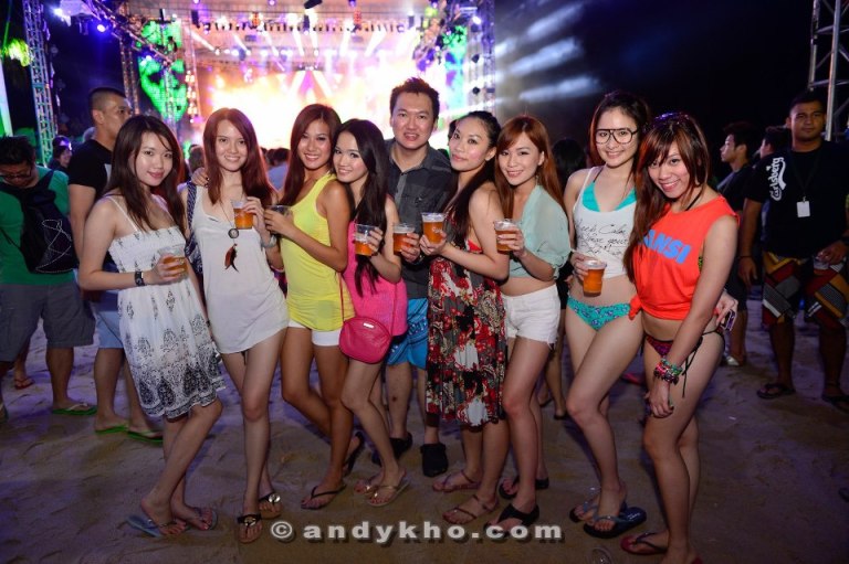 Up to Penang (yes again) for Carlsberg's Where's The Party? 2012 at the Hard Rock Hotel