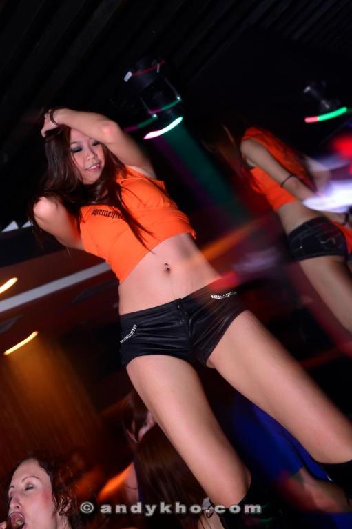 And some hot dancers!