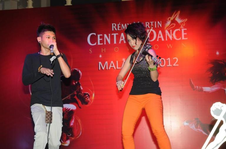 Shawn Lee and Genervie with their collaboration