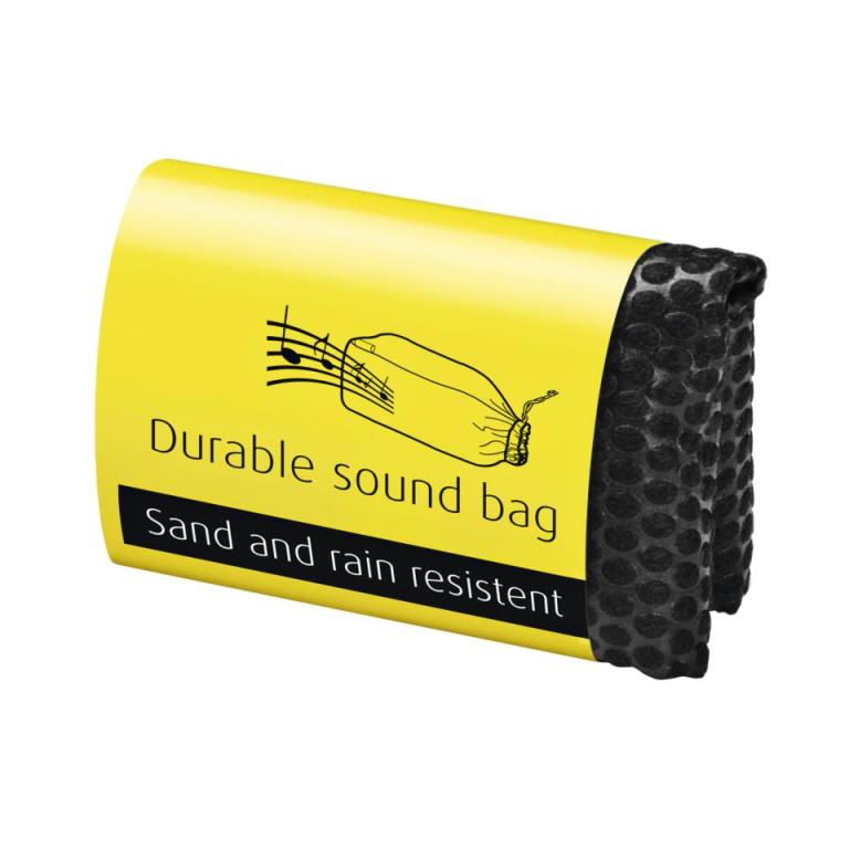 Dust and water-resistant bag to protect your Solemate