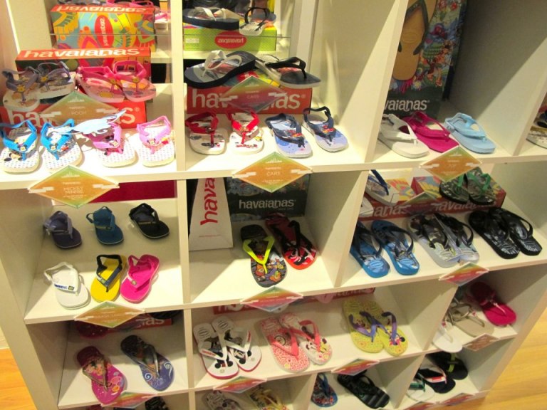 Then the store was officially opened and we got our first glimpse