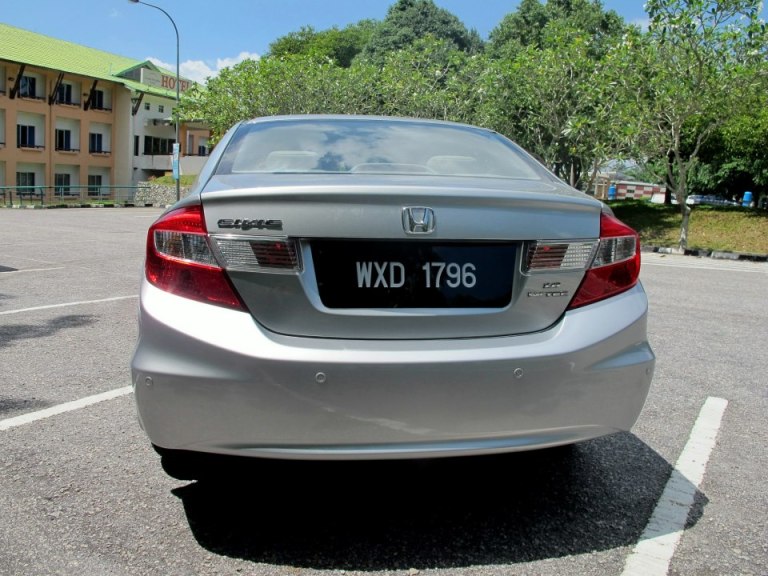 560439_10151706835340278_1789114750_n