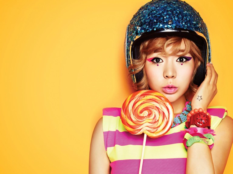 SNSD Sunny Casio Baby G Wallpaper