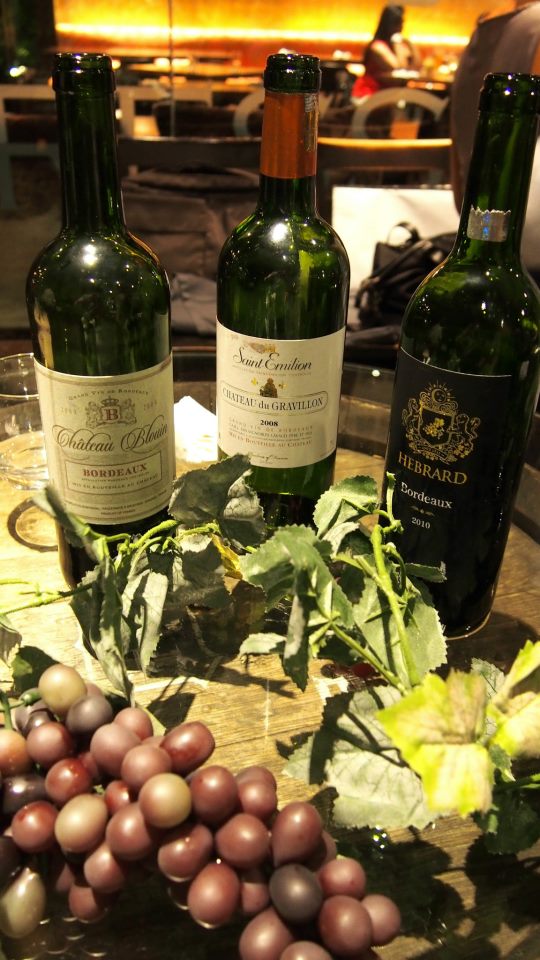 221752_10151795764530278_1750783917_n