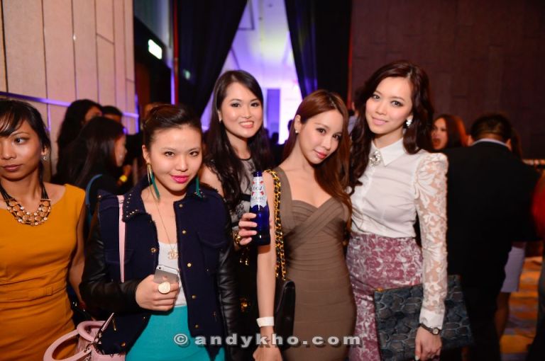 526405_510249792354826_1253787083_n