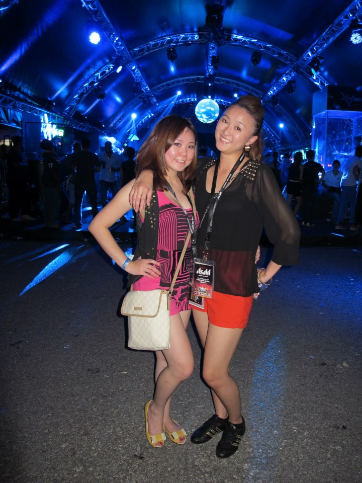 537606_592985890730764_1491753944_n