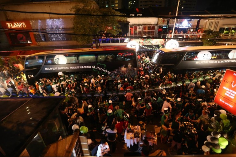 VIPs, celebs and members of the media were taken on the pub crawl in the Guinness busses