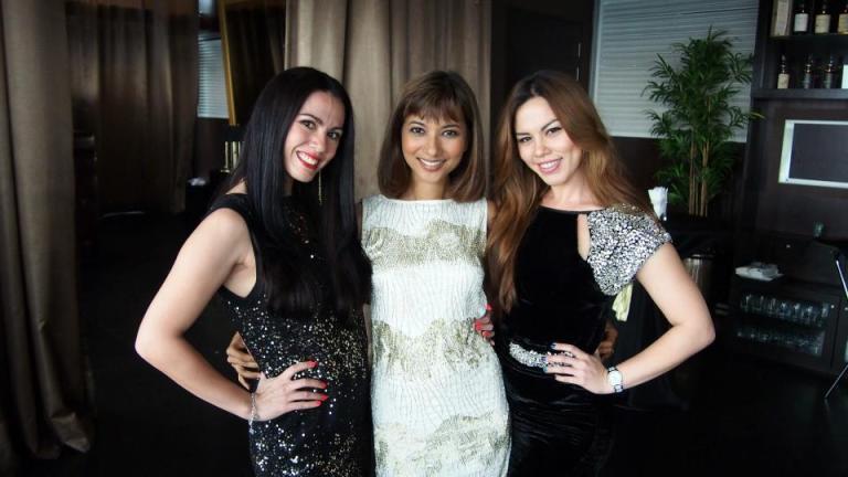 599771_517286188317853_1111207672_n