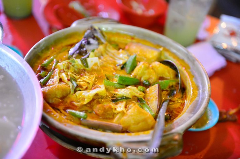 67993_512292918817180_284257066_n