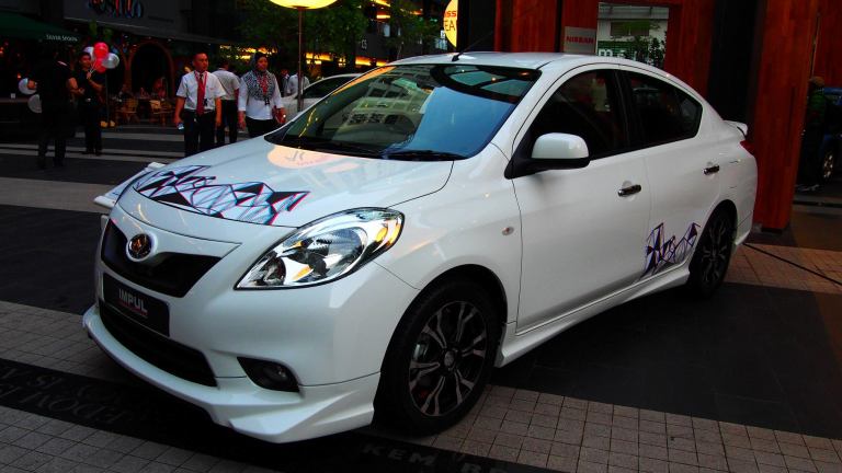 882191_602619123100774_809771545_o