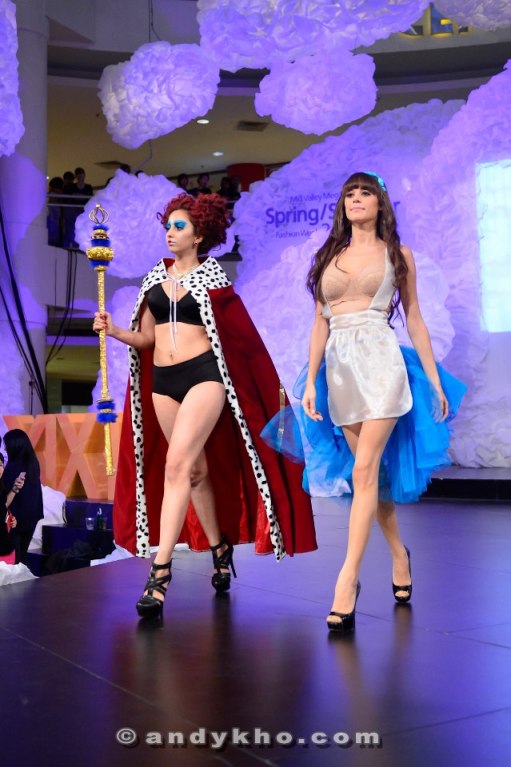 407050_520631834649955_647544134_n