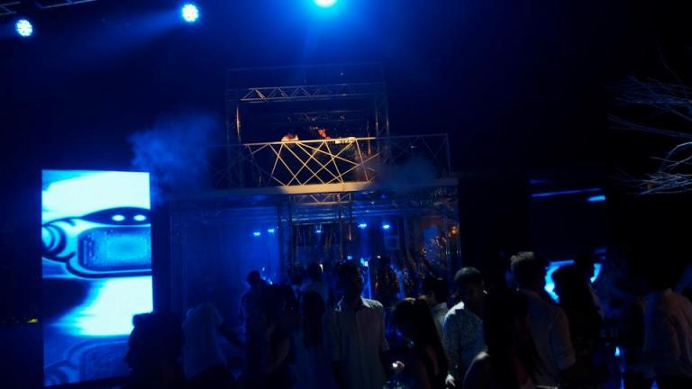 561891_517820631597742_1053883761_n