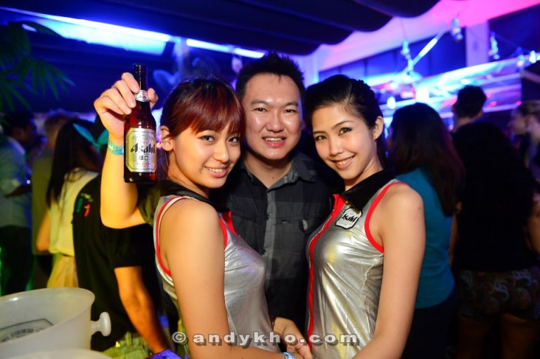 With Hanli and Estelle again. I think these two girls are really cute! Don't you agree?