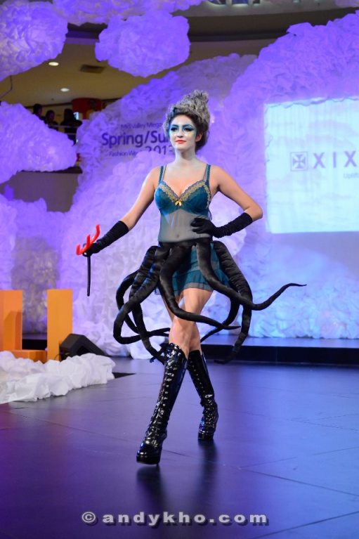 923468_520631907983281_467244830_n