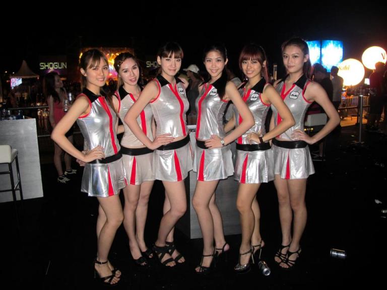 Group pic of the Asahi promoter girls!