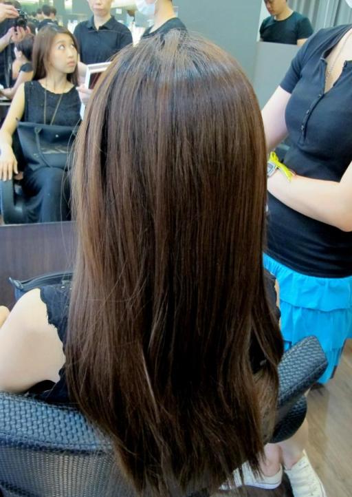 A view from the back. Her hair was getting kinda messy. Definitely in need of a Cutler makeover!