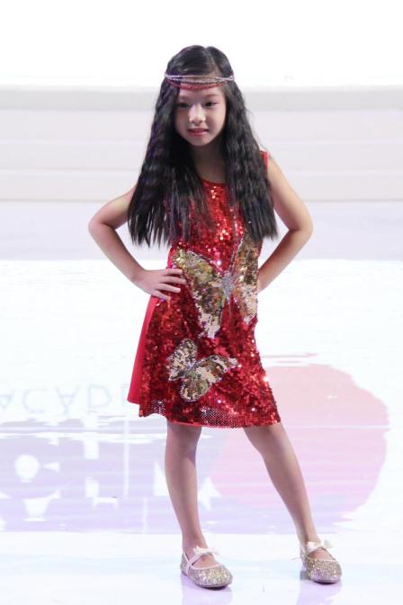 944587_527239390655866_340370368_n