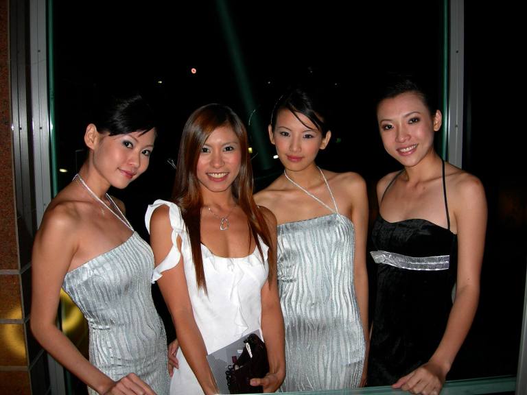 965028_10151915020070278_682111493_o