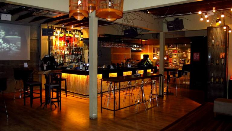 967276_10151918194050278_384214319_o