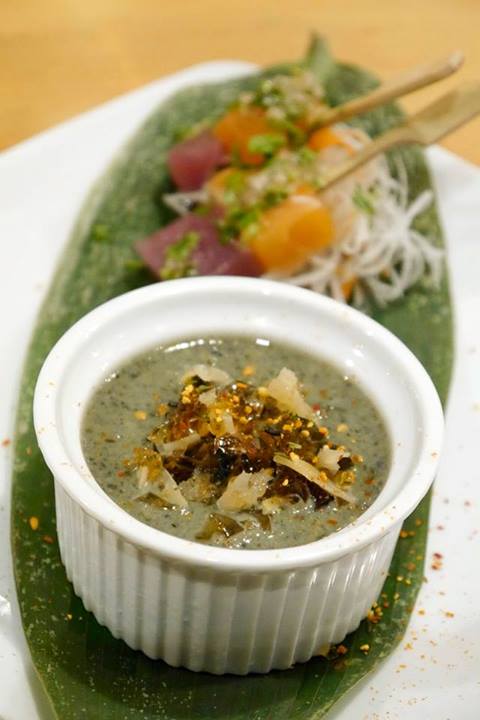 1044858_10151981929735278_1224875726_n