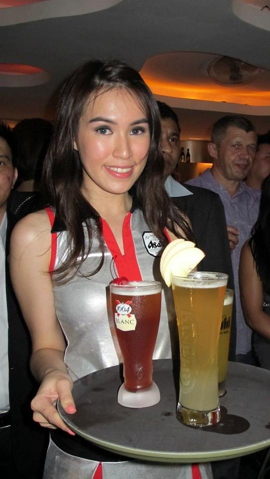 French Kiss (L), Long Cool Dane (R), Soren Slammer (hidden behind)