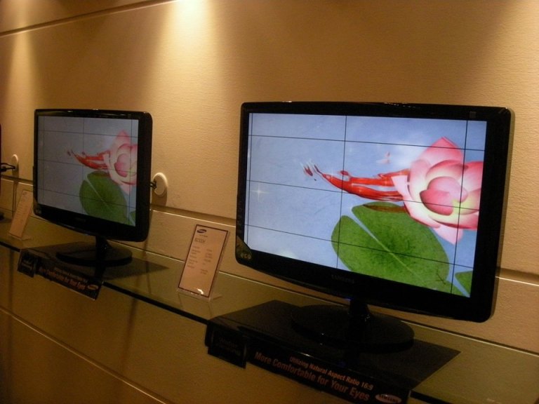 944335_10151938681350278_1788728591_n