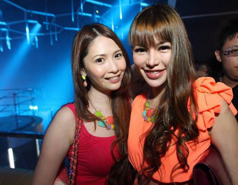 954828_540357196010752_250782303_n