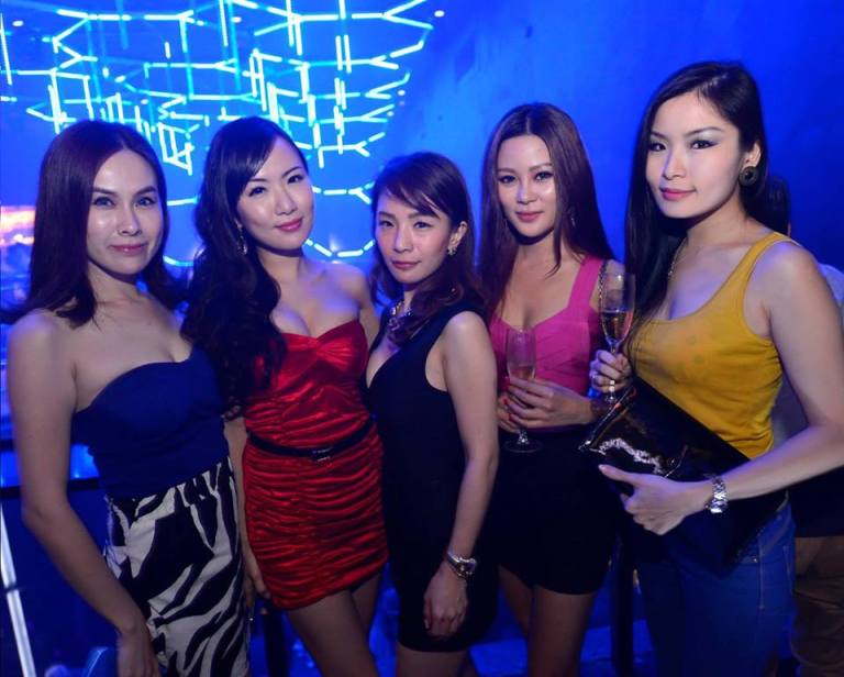 971638_540357662677372_466526410_n