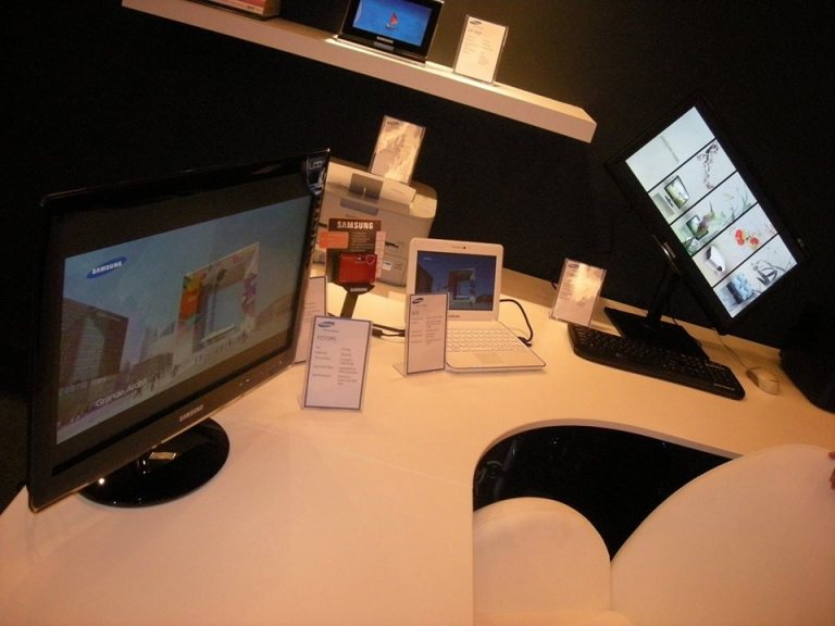 993580_10151938681775278_1056495483_n