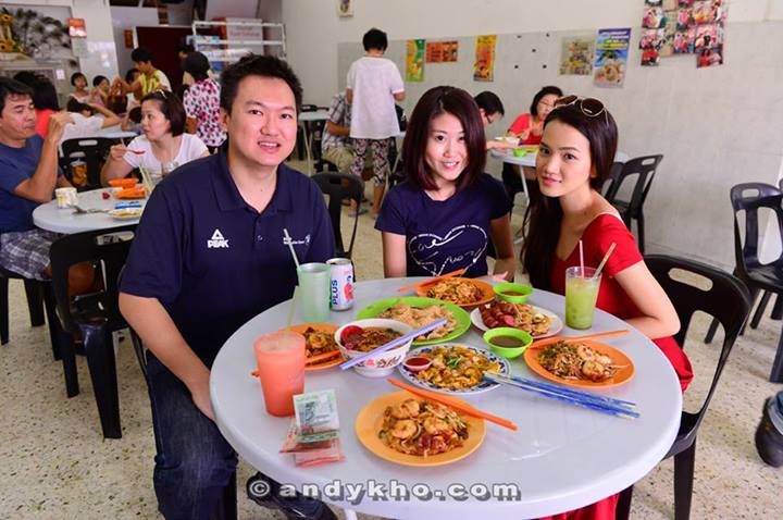 The next day we stopped over for lunch along Lorong Selamat for some awesome Penang food before hitting the road and heading back to KL.