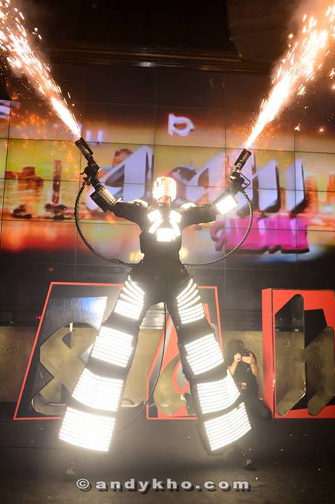 Towards the end of the night Kryoman donned his full robotic gear and amazed guests with his light and smoke display.