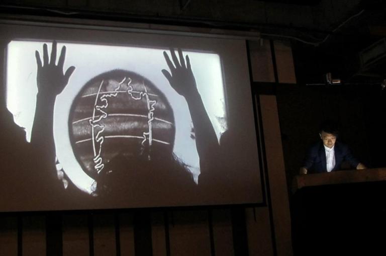 1013108_558022564244215_1037296451_n