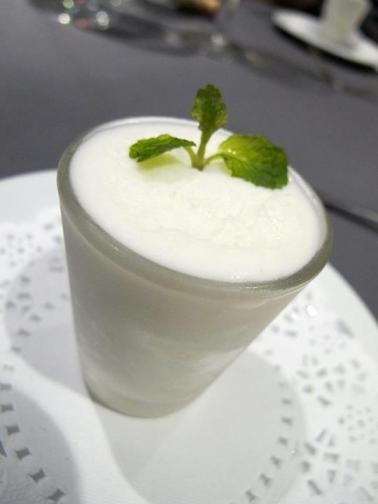 1017242_10151979792295278_412740577_n