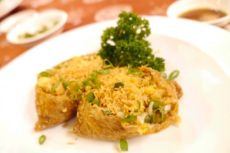 Fried Rice In Golden Tofu Pouch - Rm18 - kinda reminded me of sushi wrapped in bean curd. This was definitely the most unique manner in which I've ever eaten fried rice haha! Not bad!