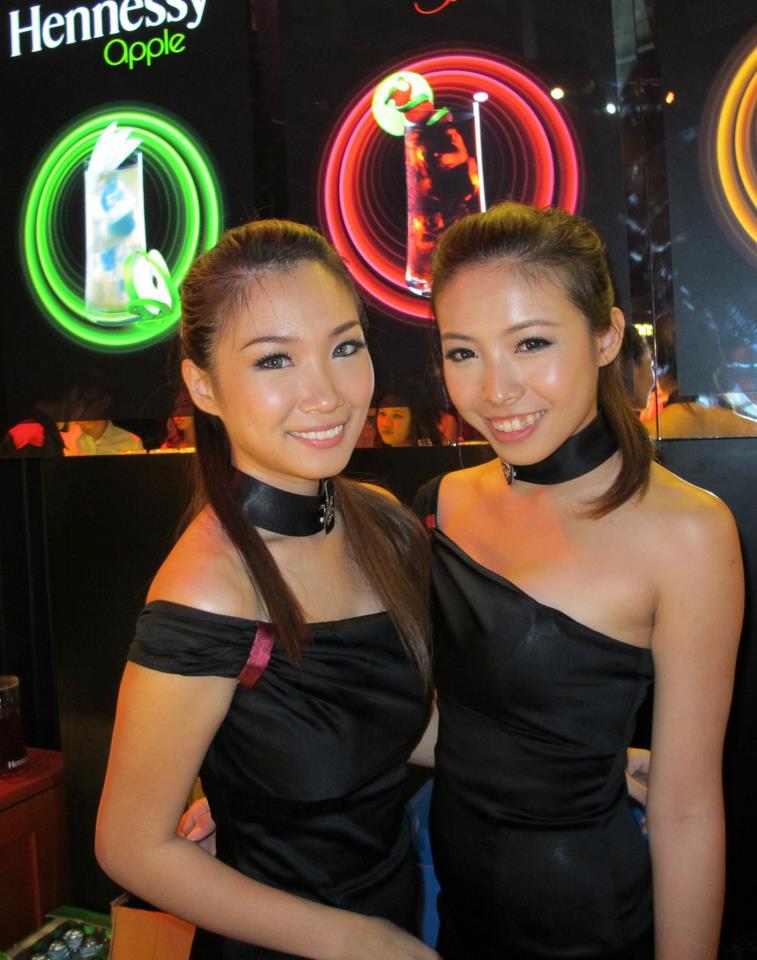 400923_10151381643815278_557076074_n