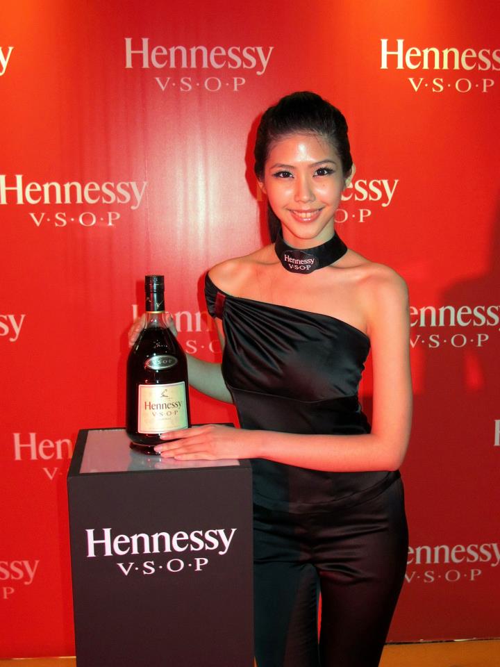 522308_448672605179212_1400487199_n