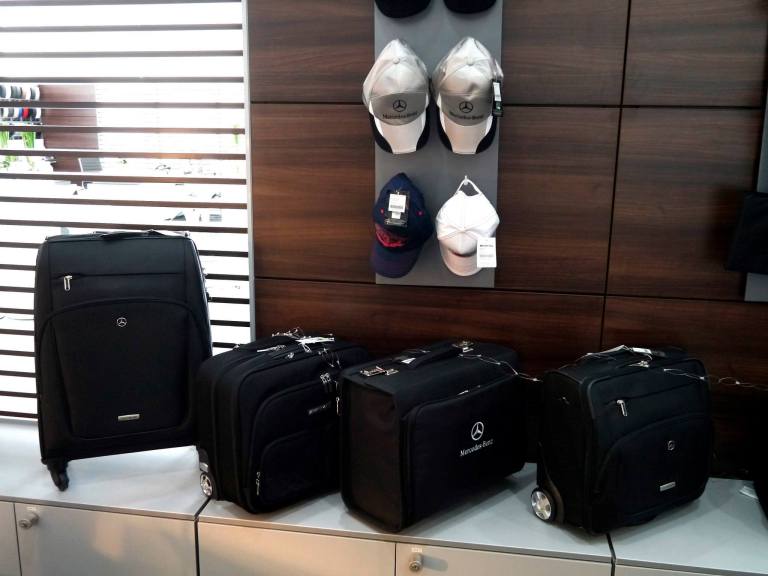 738352_552311028148702_819049184_o