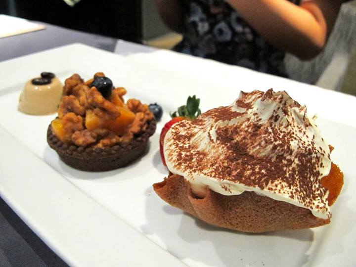 944445_10151979793590278_1276366660_n