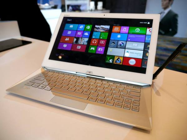 968992_553572761355862_687022687_n